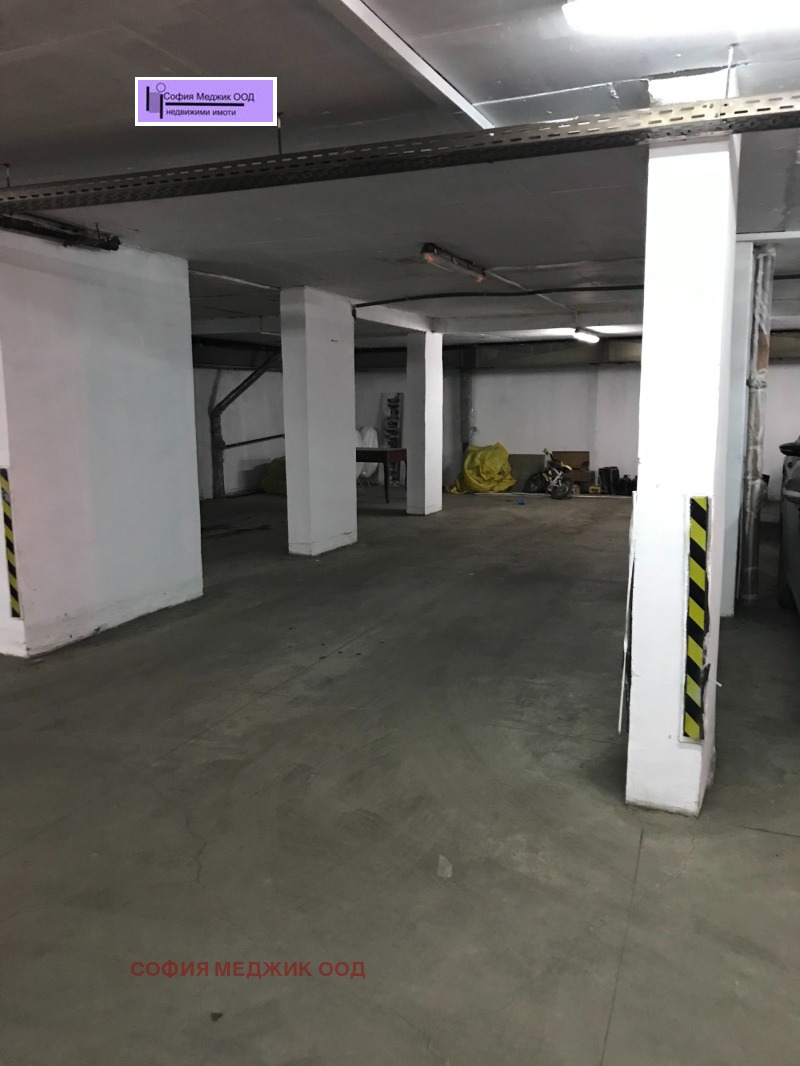 Til salg  Parkeringsplads Sofia , Strelbishte , 40 kvm | 34306050 - billede [2]