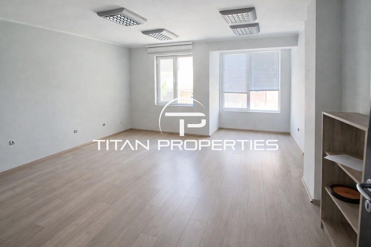 Продава ОФИС, гр. Пловдив, Център, снимка 2 - Офиси - 56082505