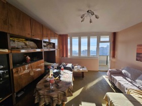3-стаен град Стара Загора, Три чучура - център 7