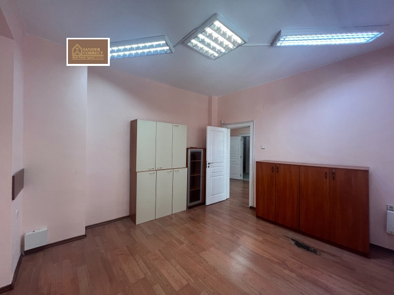 Продава  Офис град София , Център , 86 кв.м | 71589931 - изображение [15]