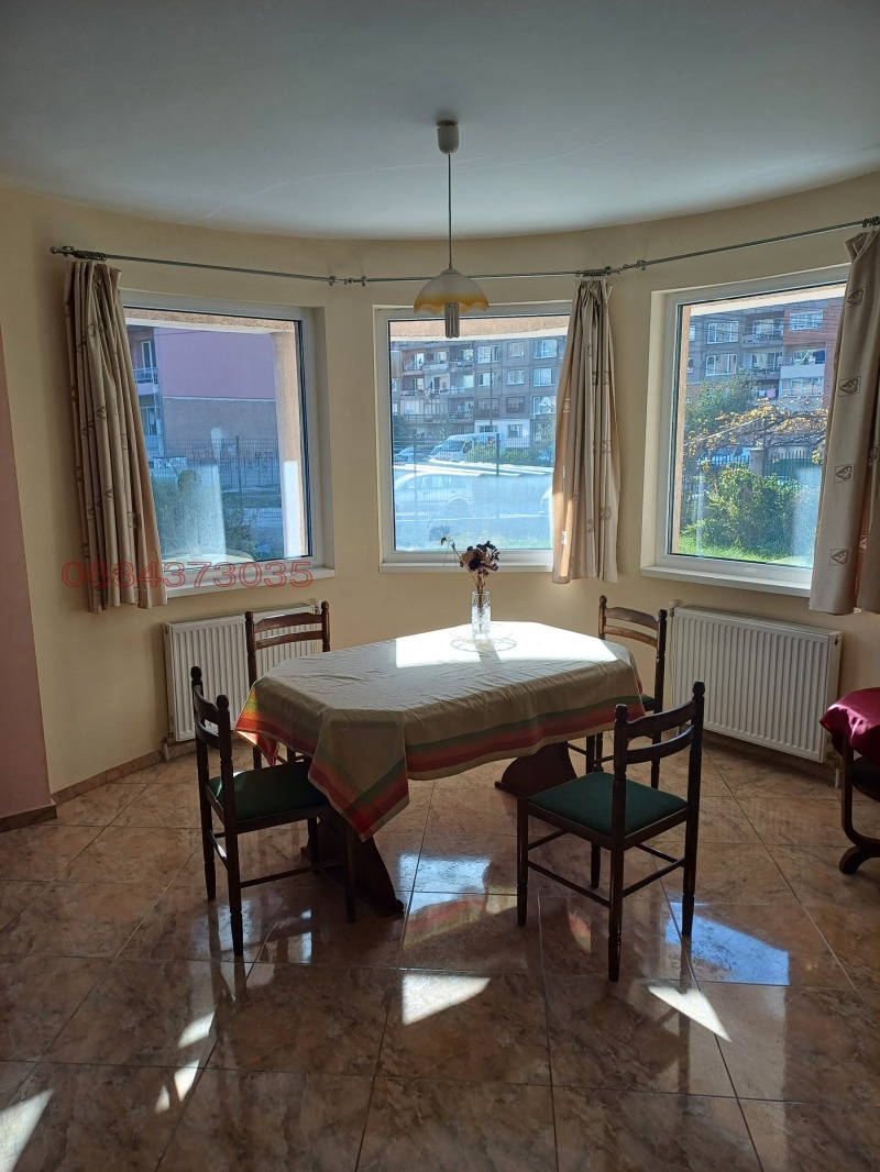 Продава КЪЩА, гр. Перник, Мошино, снимка 6 - Къщи - 53241156