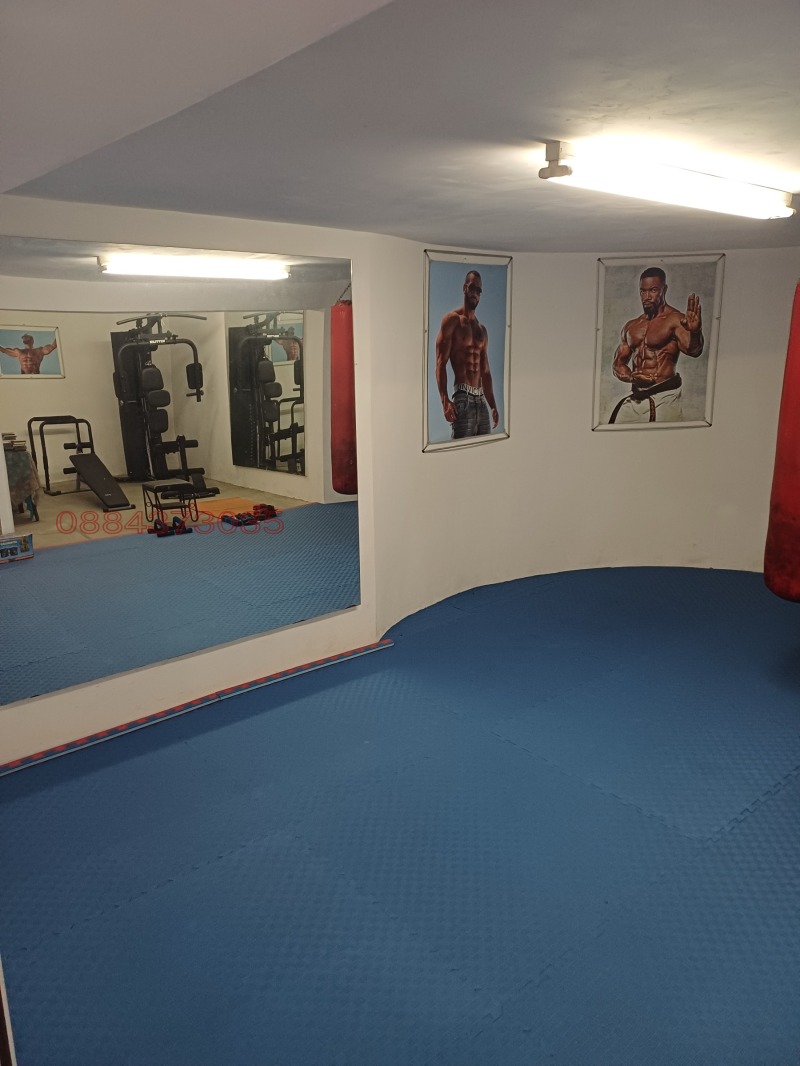 Продава КЪЩА, гр. Перник, Мошино, снимка 2 - Къщи - 53241156