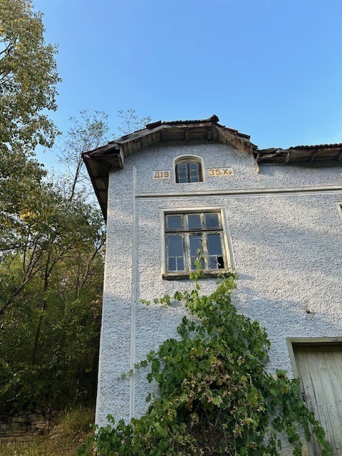 Продава КЪЩА, с. Голям извор, област Ловеч