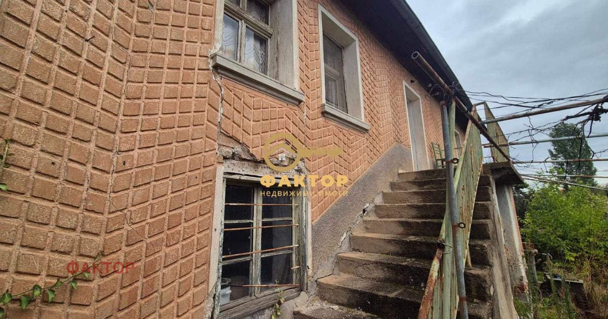 Продава КЪЩА, с. Верен, област Стара Загора