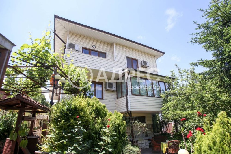 Продава КЪЩА в град София, Драгалевци - 345 кв.м / 649 900 € » 1 271 093.92 лв., АДРЕС НЕДВИЖИМИ ИМОТИ