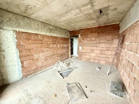 3-стаен град Варна, Възраждане 1 12