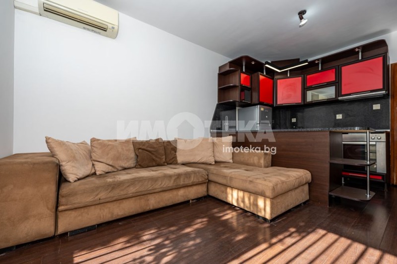 In vendita  1 camera da letto Plovdiv , Vastanicheski , 56 mq | 44792658 - Immagine [2]