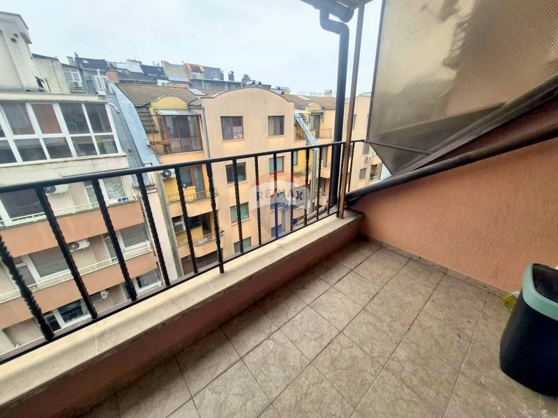 Продава 2-СТАЕН, гр. Варна, Лятно кино Тракия, снимка 8 - Апартаменти - 53230266