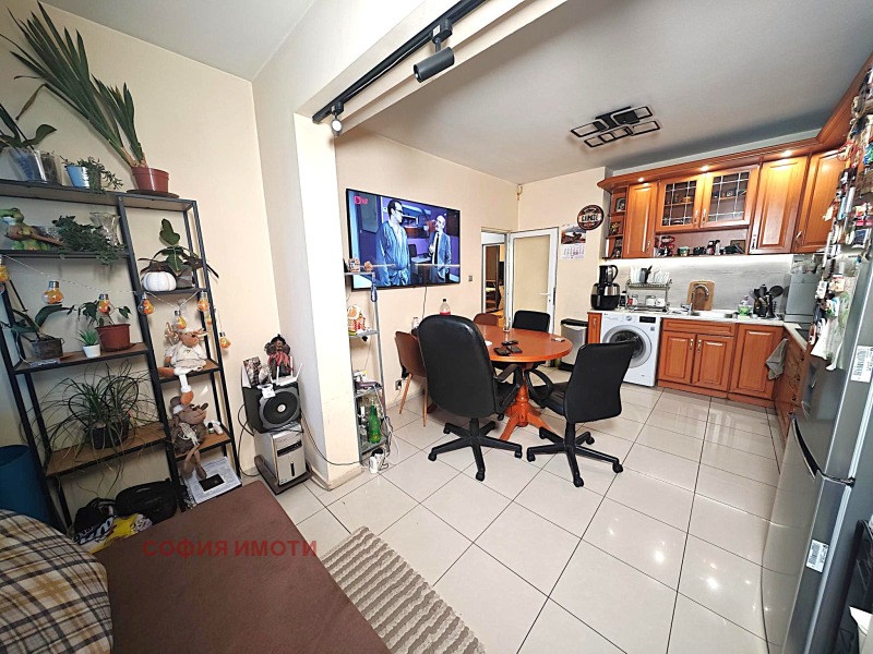 Продава 3-СТАЕН, гр. София, Илинден, снимка 3 - Апартаменти - 52631797