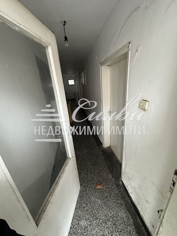 Продава ЕТАЖ ОТ КЪЩА, гр. Шумен, Дивизионна болница, снимка 11 - Етаж от къща - 53149982