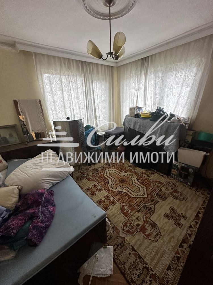 Продава ЕТАЖ ОТ КЪЩА, гр. Шумен, Дивизионна болница, снимка 14 - Етаж от къща - 53149982