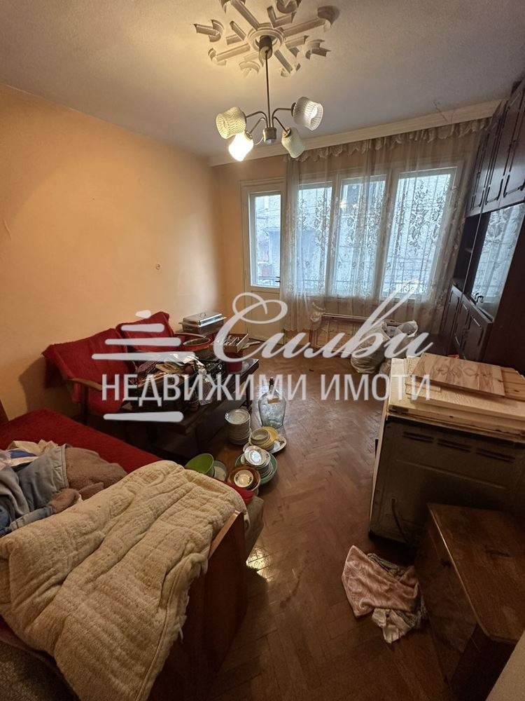 Продава ЕТАЖ ОТ КЪЩА, гр. Шумен, Дивизионна болница, снимка 7 - Етаж от къща - 53149982