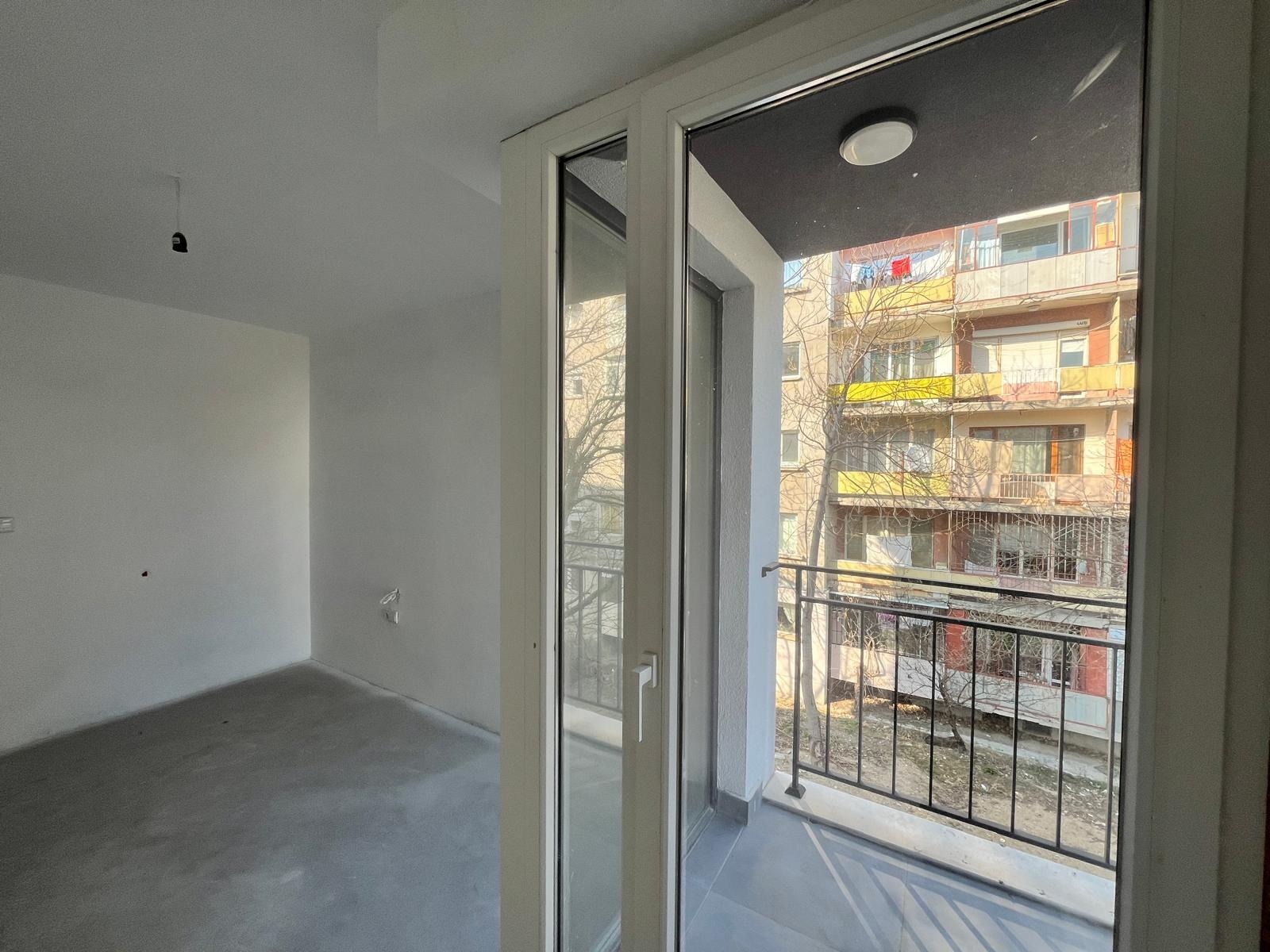 Продава 2-СТАЕН, гр. Плевен, Сторгозия, снимка 4 - Апартаменти - 53737083