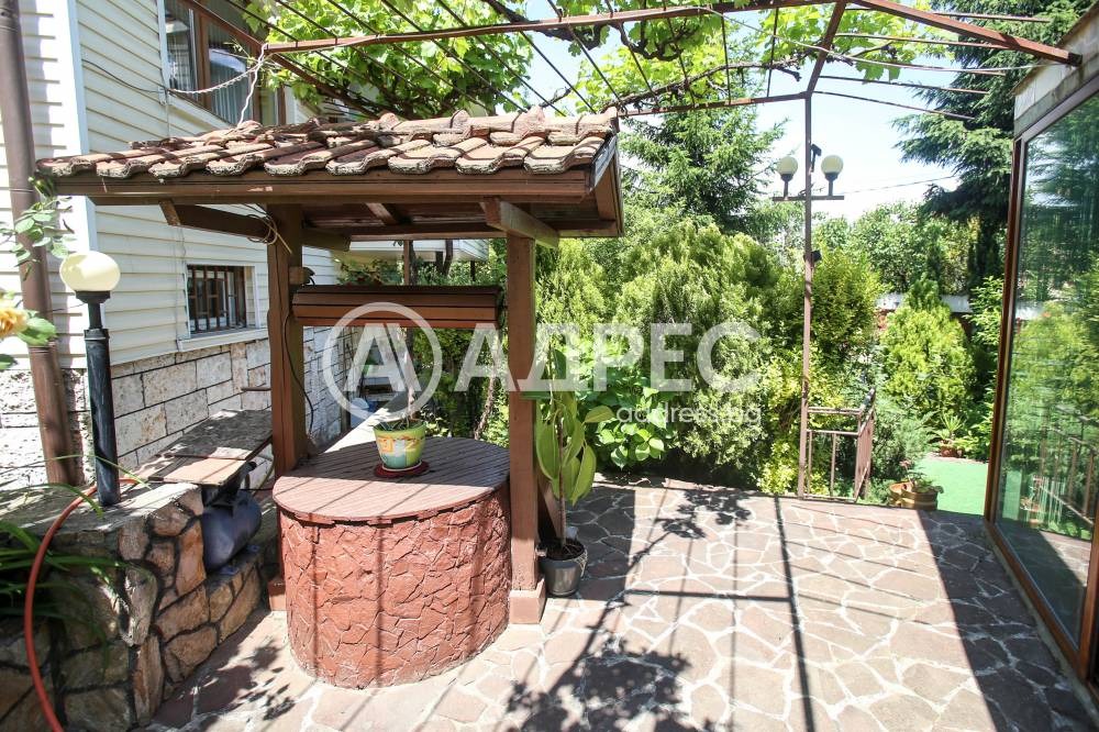 Продава КЪЩА, гр. София, Драгалевци, снимка 2 - Къщи - 51338351