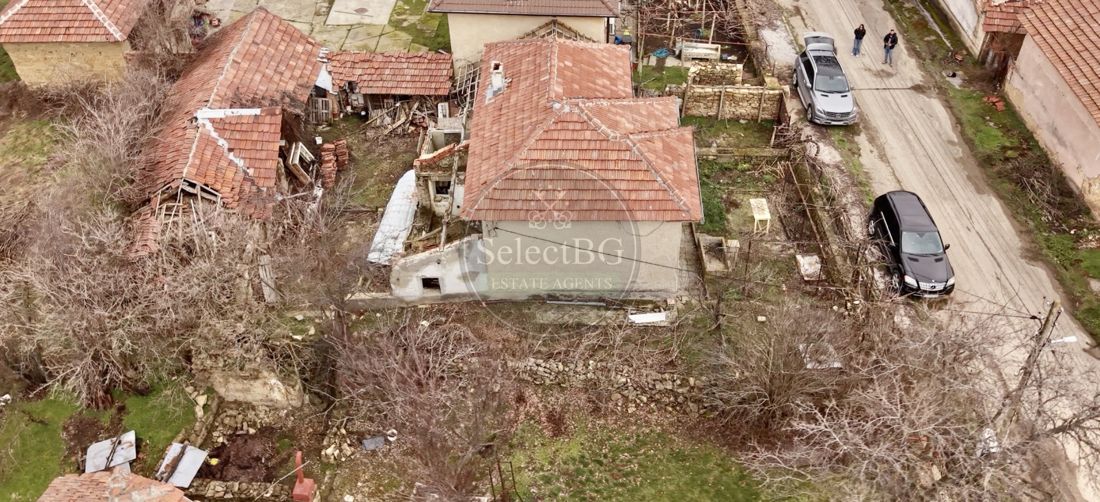 Продава КЪЩА, с. Слатина, област Ловеч, снимка 3 - Къщи - 53680054