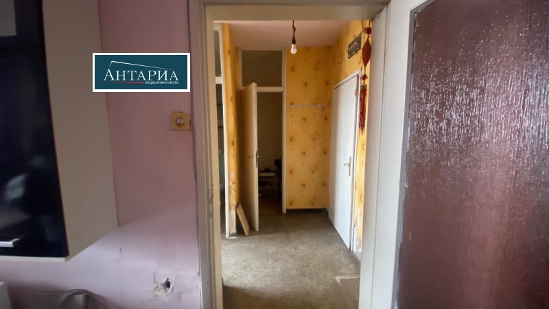 Продава 2-СТАЕН, гр. София, Надежда 1, снимка 10 - Aпартаменти - 49134378