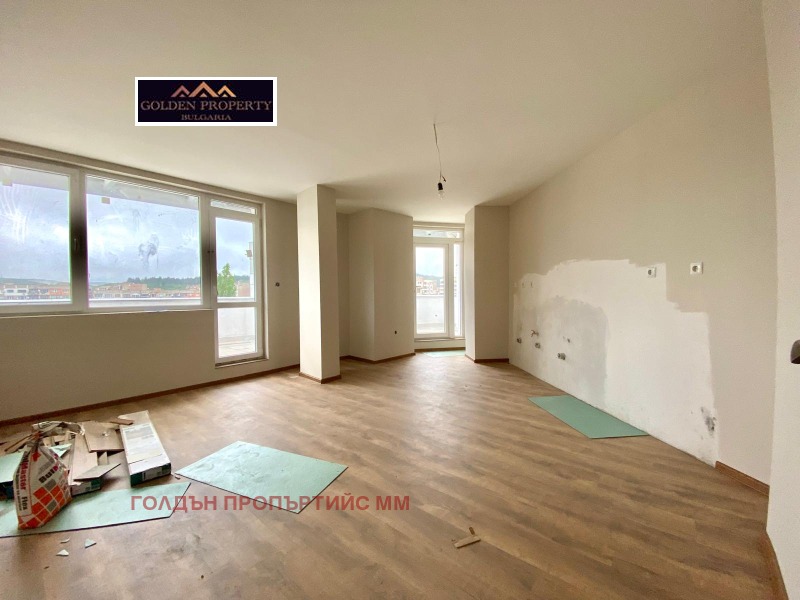Till salu  1 sovrum Pernik , Iztok , 83 kvm | 13579257 - bild [4]
