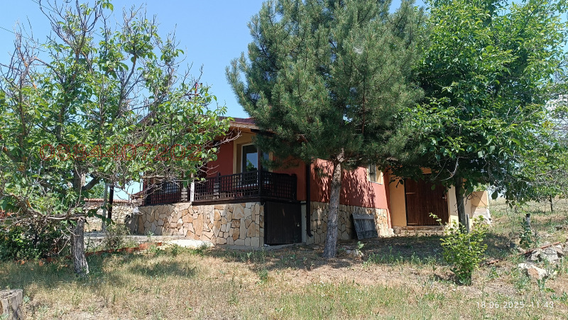 Продава КЪЩА, с. Верен, област Стара Загора, снимка 15 - Къщи - 52784130