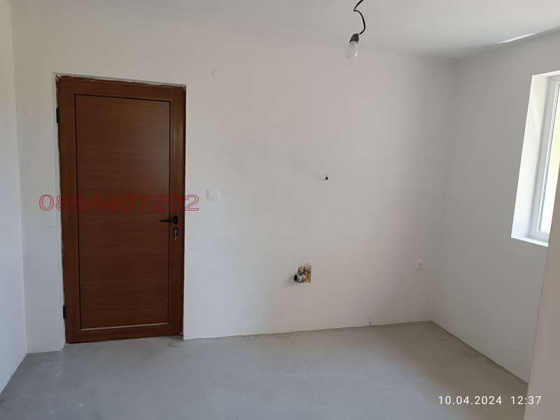 Продава КЪЩА, с. Верен, област Стара Загора, снимка 5 - Къщи - 52784130