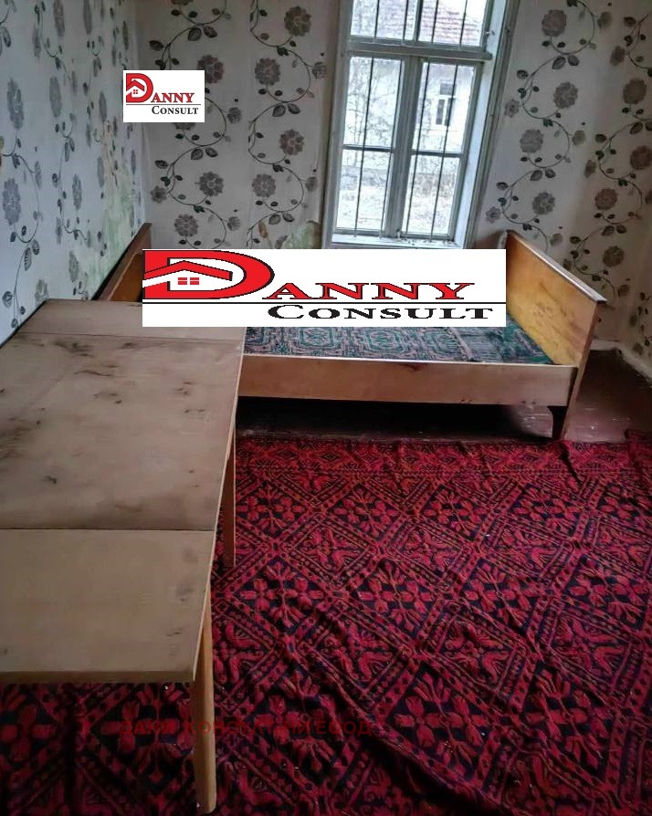 Продава КЪЩА, с. Родина, област Велико Търново, снимка 9 - Къщи - 53094587