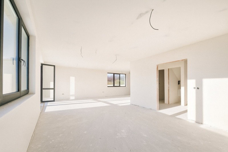 Продава КЪЩА, гр. Божурище, област София област, снимка 2 - Къщи - 53210314