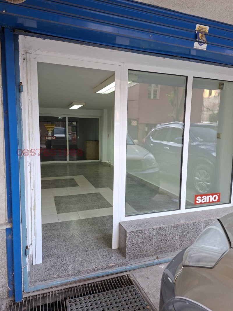 Продава ГАРАЖ, ПАРКОМЯСТО, гр. Пловдив, Център, снимка 2 - Гаражи и паркоместа - 52996506