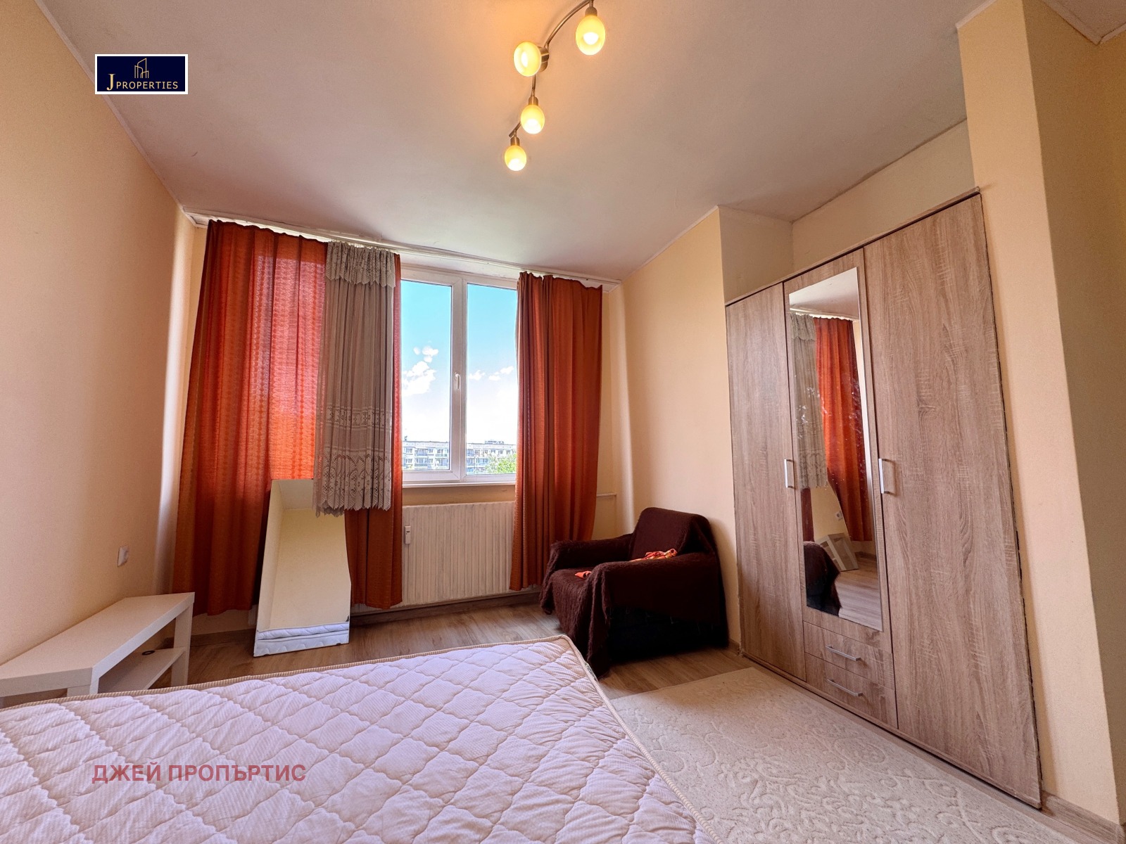 Продава 3-СТАЕН, гр. София, Дианабад, снимка 2 - Апартаменти - 55527875