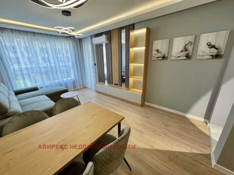 Продава 2-СТАЕН, гр. Пловдив, Остромила, снимка 7 - Апартаменти - 52601350