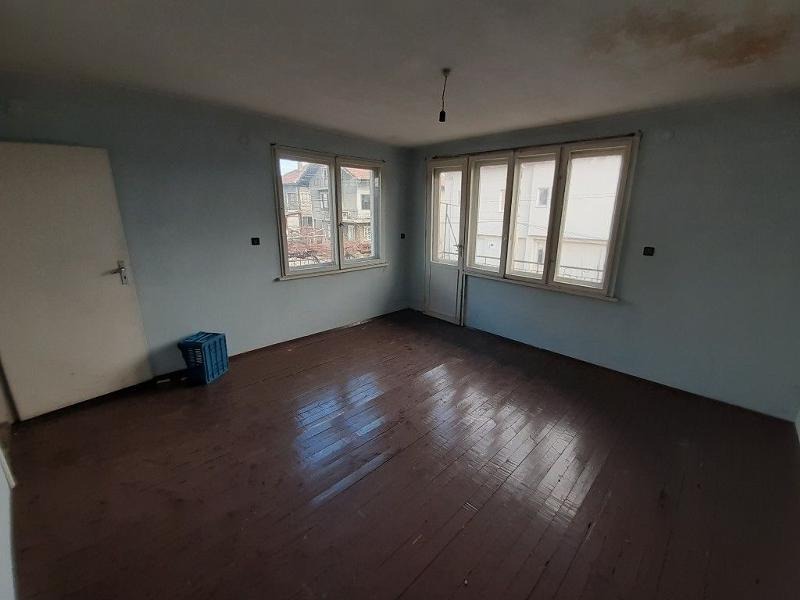 Продава КЪЩА, гр. Шумен, Дивдядово, снимка 4 - Къщи - 53516468