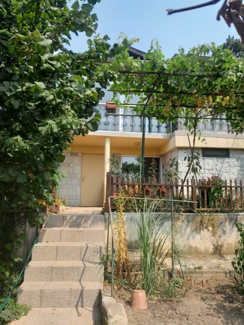 Satılık  Ev Varna , Vinica , 150 metrekare | 61588899