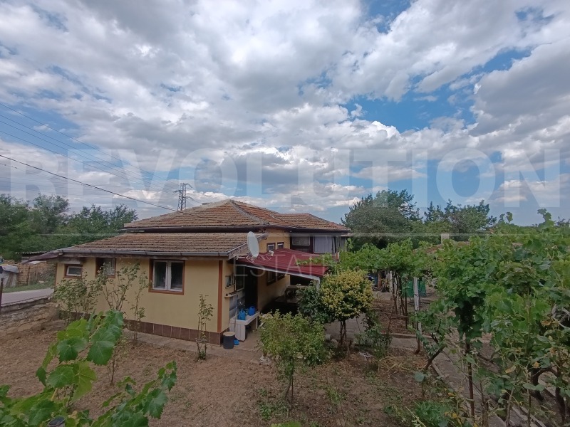 Продава  Къща, област Добрич, с. Владимирово • 24 990 € • ID 97105991 — holmes.bg - [1] 