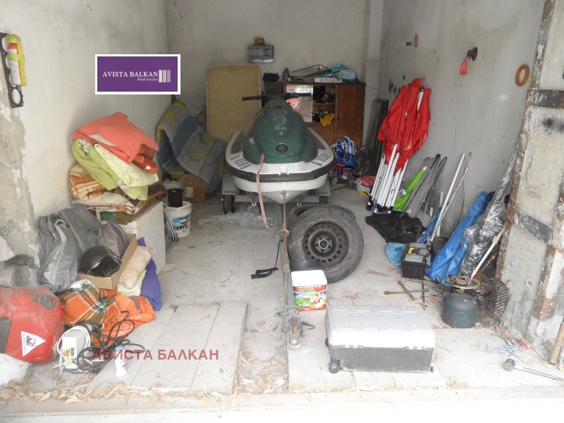 Продава ГАРАЖ, ПАРКОМЯСТО, гр. София, Зона Б-18