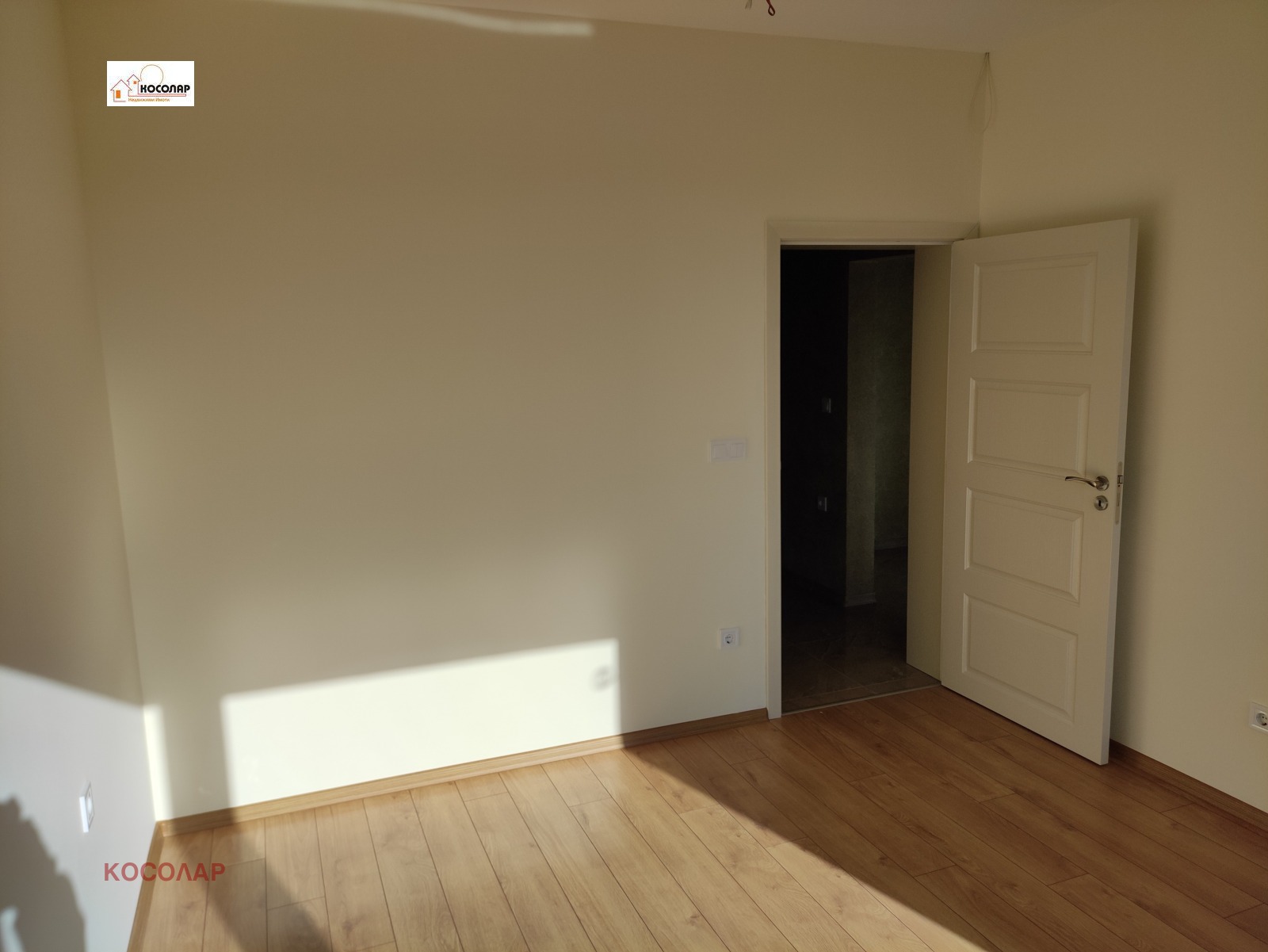 Продава 3-СТАЕН, гр. Русе, Център, снимка 2 - Апартаменти - 49580985