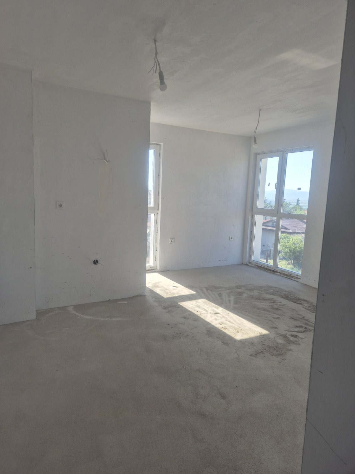Продава 3-СТАЕН, гр. Карлово, област Пловдив, снимка 2 - Апартаменти - 54954796