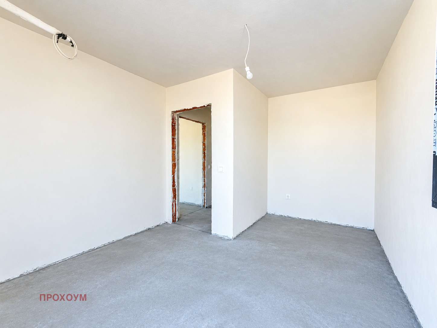 Продава 3-СТАЕН, гр. Перник, Изток
