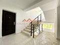 Продава 3-СТАЕН, град Перник, Изток • 123625 € / 241789.48 лв. • 81898329 7