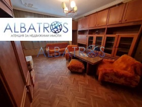 ЕТАЖ ОТ КЪЩА, 240 m2