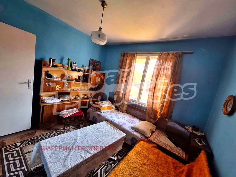 De vânzare  3 dormitoare Ciustendil , Țentâr , 120 mp | 51359246 - imagine [8]