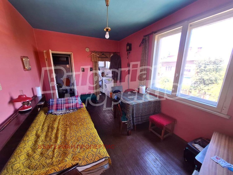 De vânzare  3 dormitoare Ciustendil , Țentâr , 120 mp | 51359246 - imagine [3]