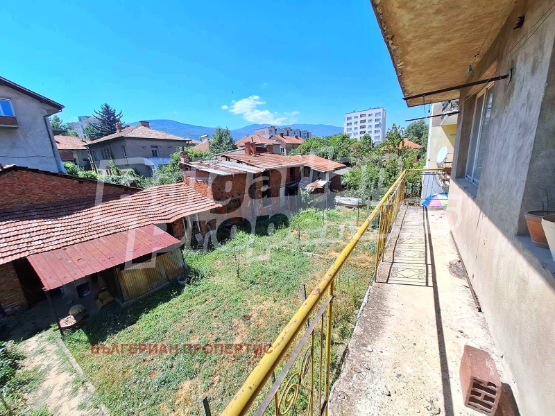 De vânzare  3 dormitoare Ciustendil , Țentâr , 120 mp | 51359246 - imagine [5]