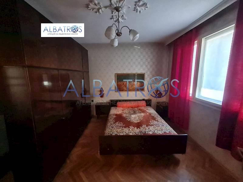 Продава ЕТАЖ ОТ КЪЩА, гр. Варна, Левски 2, снимка 4 - Етаж от къща - 53314869