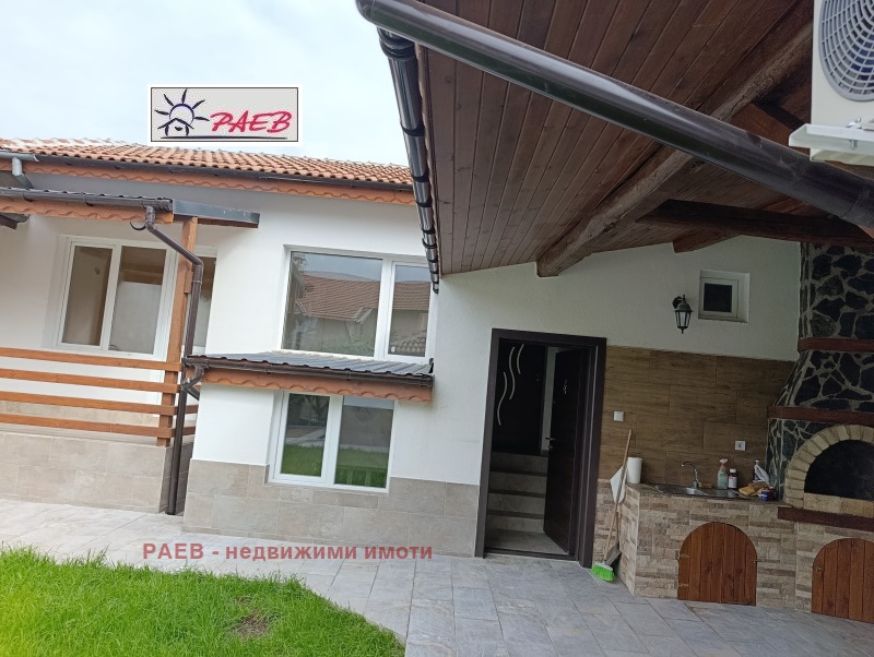 Продава  Къща град Русе , Широк център , 100 кв.м | 26594853 - изображение [14]