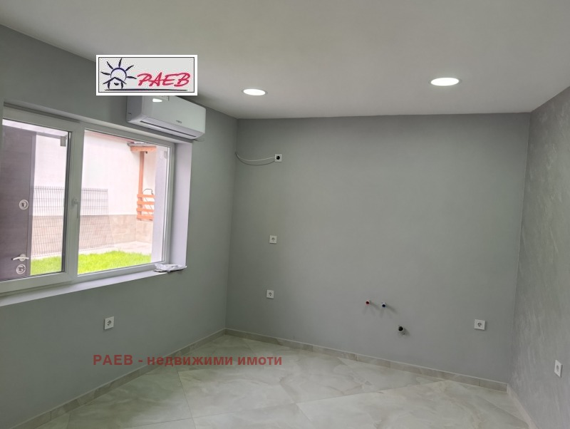 Продава  Къща град Русе , Широк център , 100 кв.м | 26594853 - изображение [9]