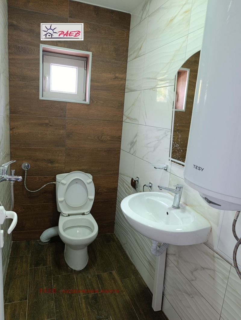 Продава  Къща град Русе , Широк център , 100 кв.м | 26594853 - изображение [13]