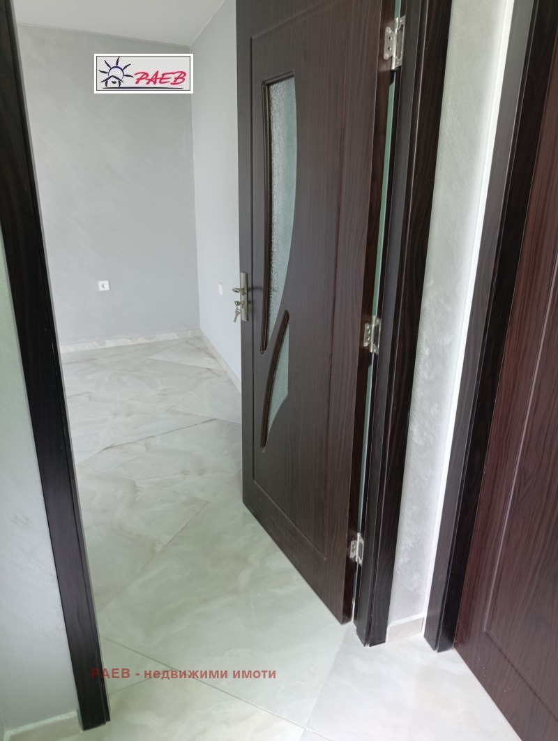 Продава  Къща град Русе , Широк център , 100 кв.м | 26594853 - изображение [7]