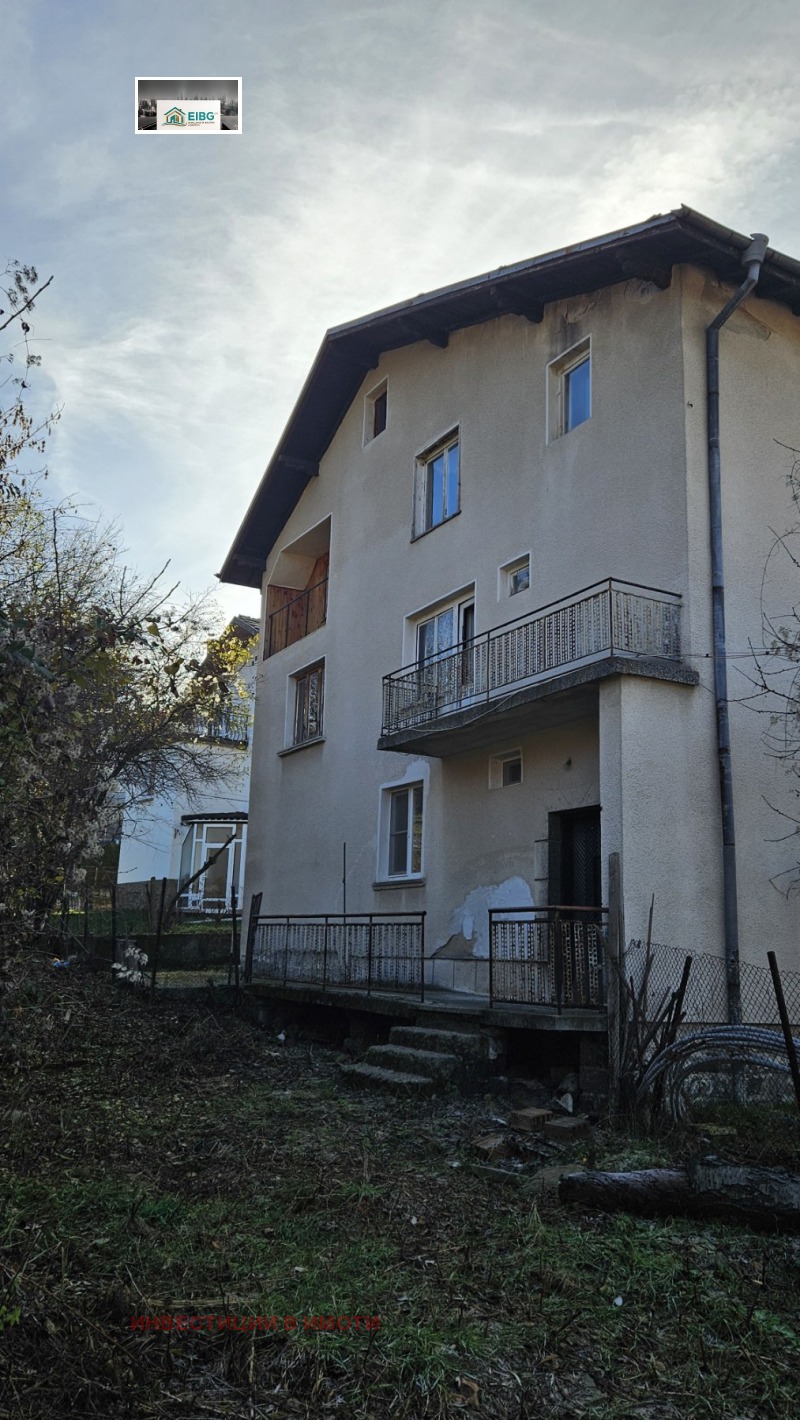 Продава  Къща област Перник , с. Рударци , 261 кв.м | 85174058 - изображение [12]