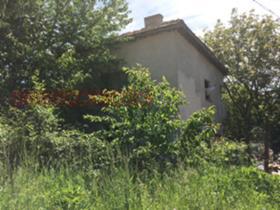 Продажба на имоти в с. Лозево, област Шумен - изображение 8 