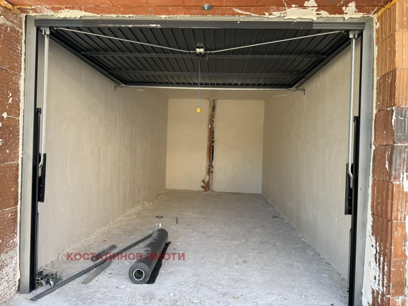 Продава  2-стаен град Пловдив , Остромила , 59 кв.м | 36114424 - изображение [11]