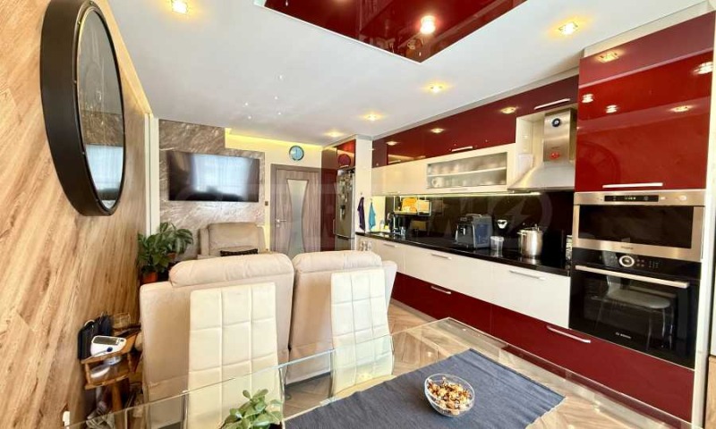 Продава  4-стаен град София , Надежда 1 , 90 кв.м | 40419976