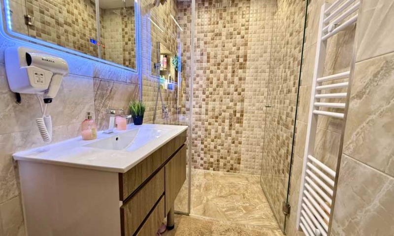 Продава  4-стаен град София , Надежда 1 , 90 кв.м | 40419976 - изображение [13]